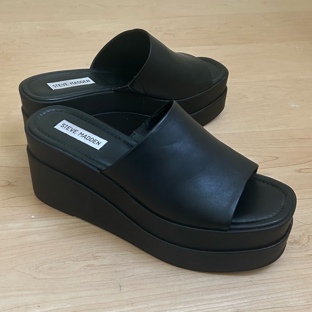 Steve Madden Moveable Wedge Platform Slides Sz 9.5